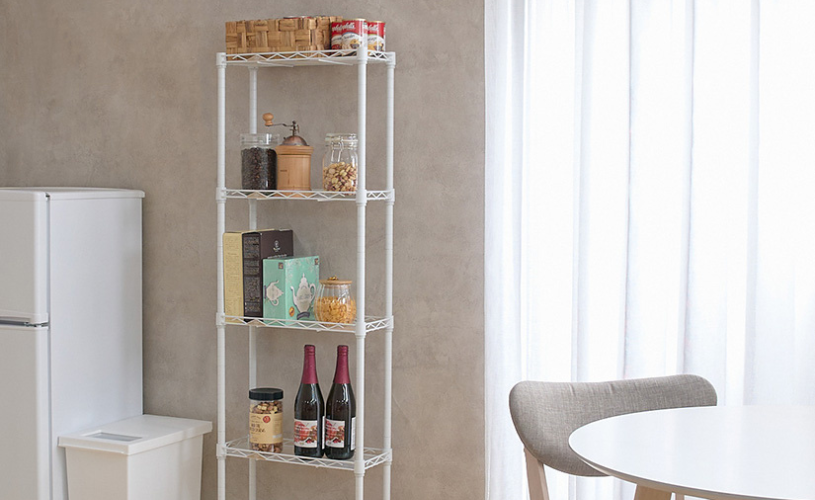 収納の無い部屋でスチールラックを使う収納
