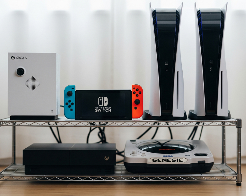 ゲーム機本体を収納