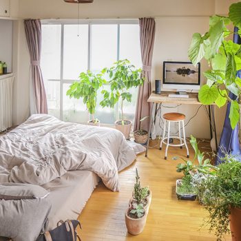 狭い場所を有効活用！スリムなスチールラックおすすめ事例５選