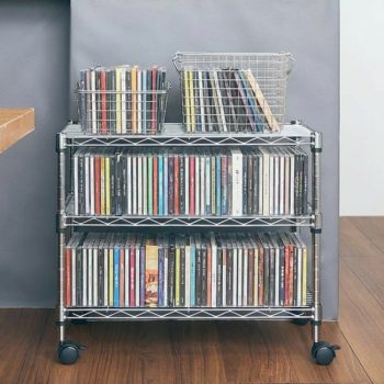 スチールラックにCD収納