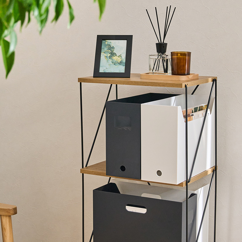 <h2>シンプルなファイルボックス</h2><p>シンプルなデザインだからどんな場所にも置ける、便利な収納ボックスです。</p>